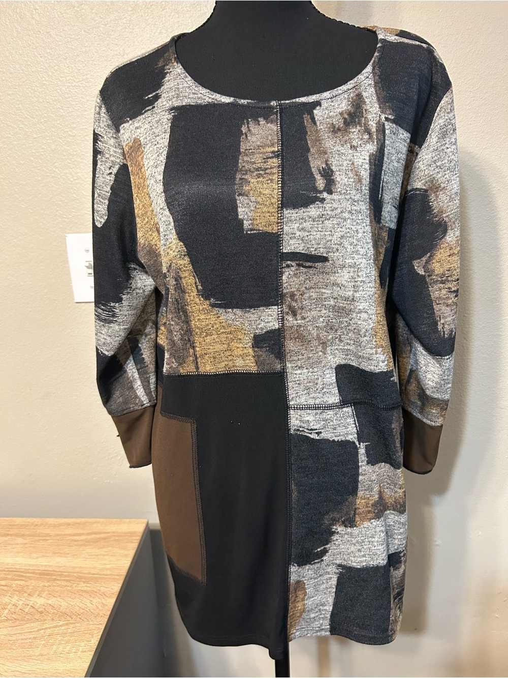 IC Collection Women’s L Abstract Colorblock Art To Wear Tunic Top Made USA
